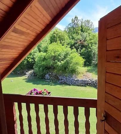 Vikendica Njegusi Villa Cetinje Bagian luar foto