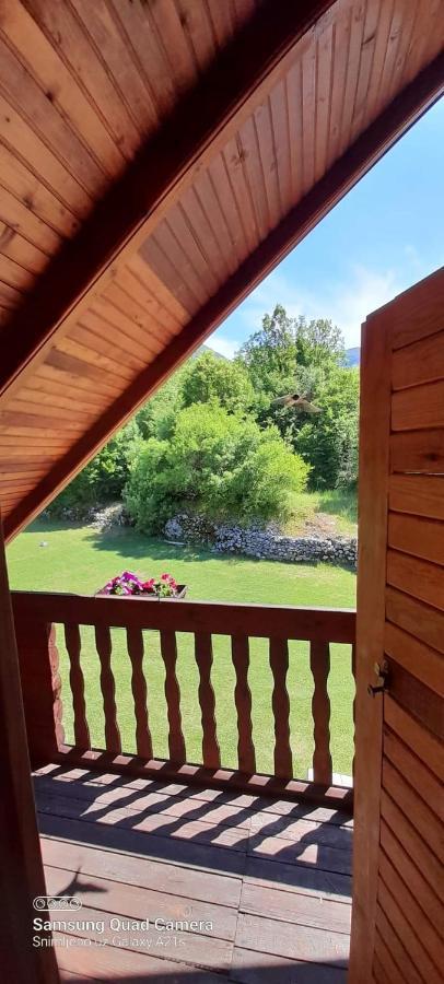 Vikendica Njegusi Villa Cetinje Bagian luar foto